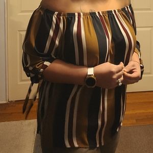 Ladies Off-Shoulder Blouse